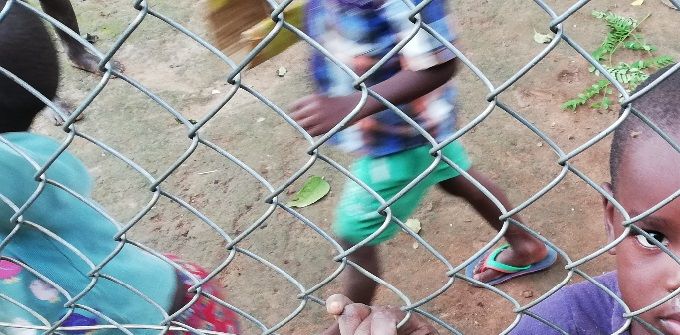 questo bambino ha nel suo sguardo l'Africa!